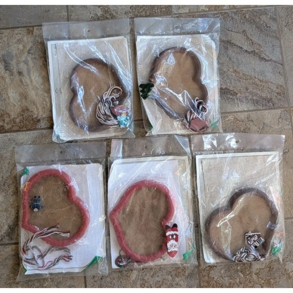 Lot 5 Hobby Kraft Christmas Counted Cross Stitch Kit Heart Frame Santa Snowman